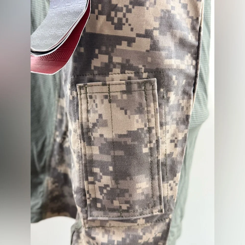Massif US Army Combat Shirt Men Large, Digital Camo, Flame Resistant, Stretch - Picture 7 of 16